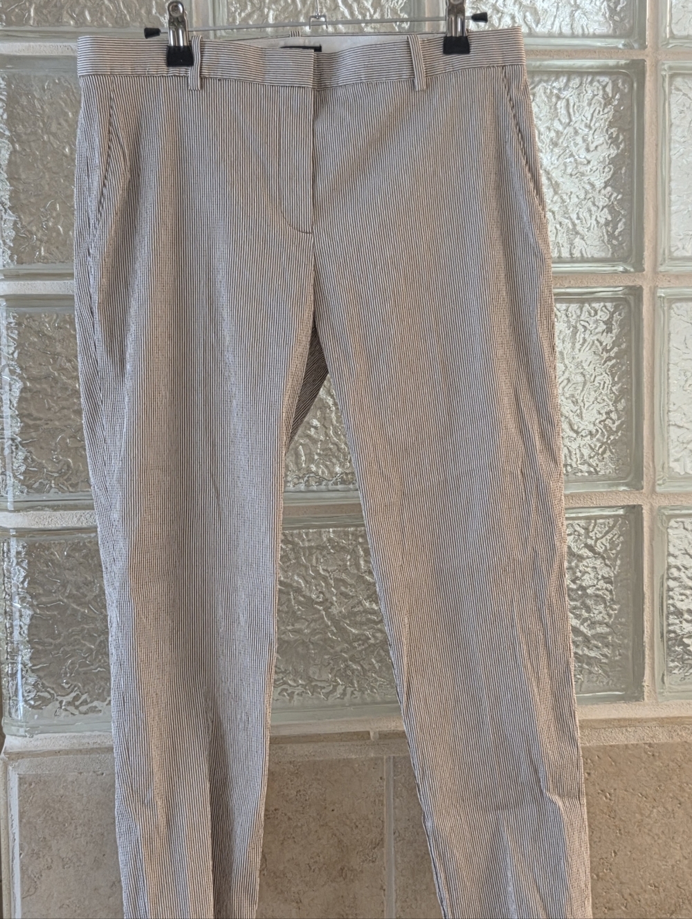 New Theory Women's Cropped Seersucker Ankle Pants in Light Brown Size 4